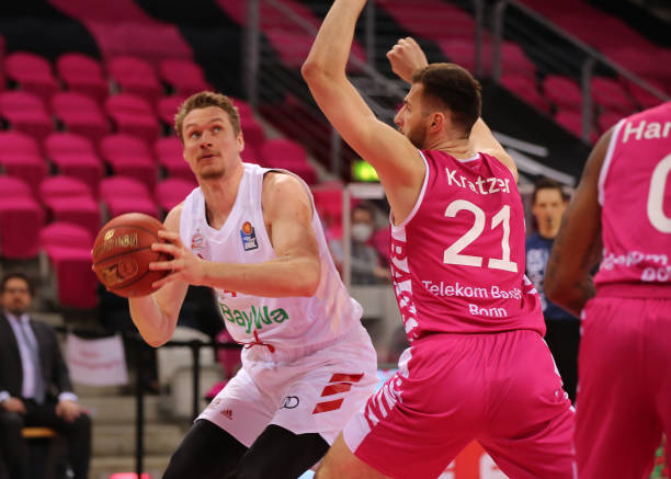 在现代社会 在现代社会