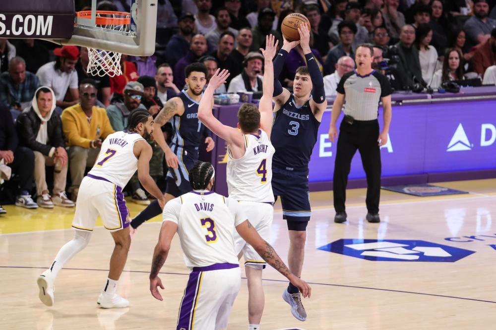 阵容饱和与 阵容饱和与